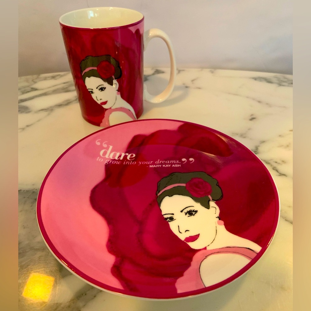 Mary Kay “Dare to grow into your dreams” Quote Porcelain Cup & Dessert Plate